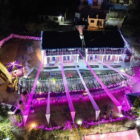 Pragati Resort & Restaurant- Eden Of Kumaon Bhowali エクステリア 写真