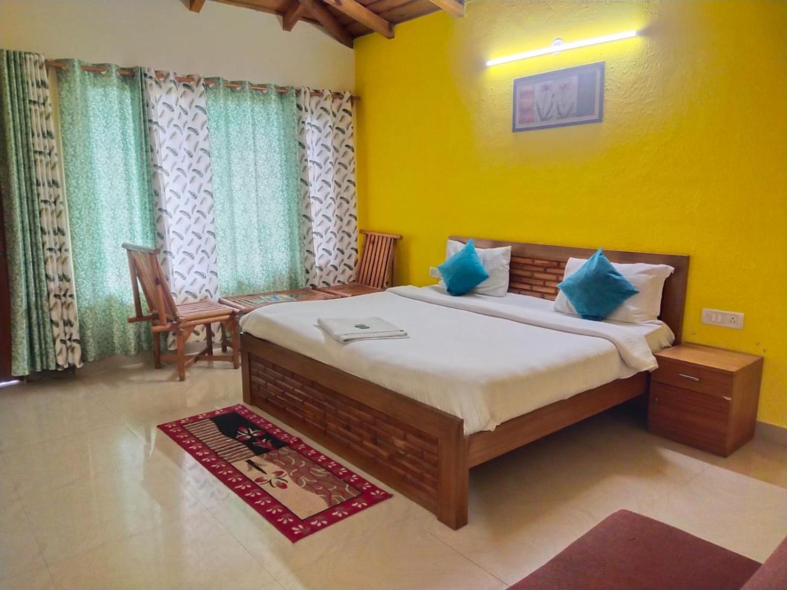 Pragati Resort & Restaurant- Eden Of Kumaon Bhowali エクステリア 写真