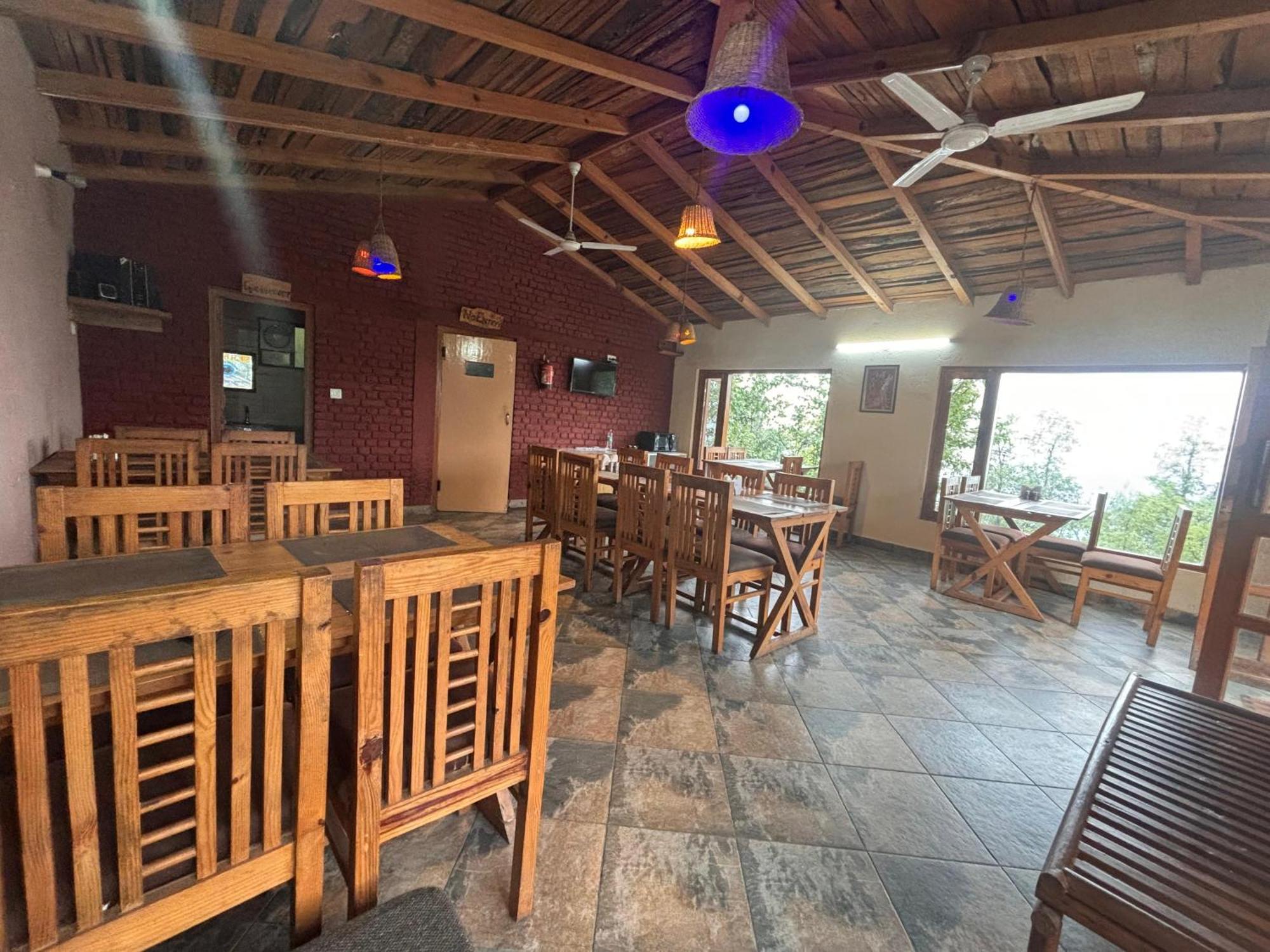 Pragati Resort & Restaurant- Eden Of Kumaon Bhowali エクステリア 写真